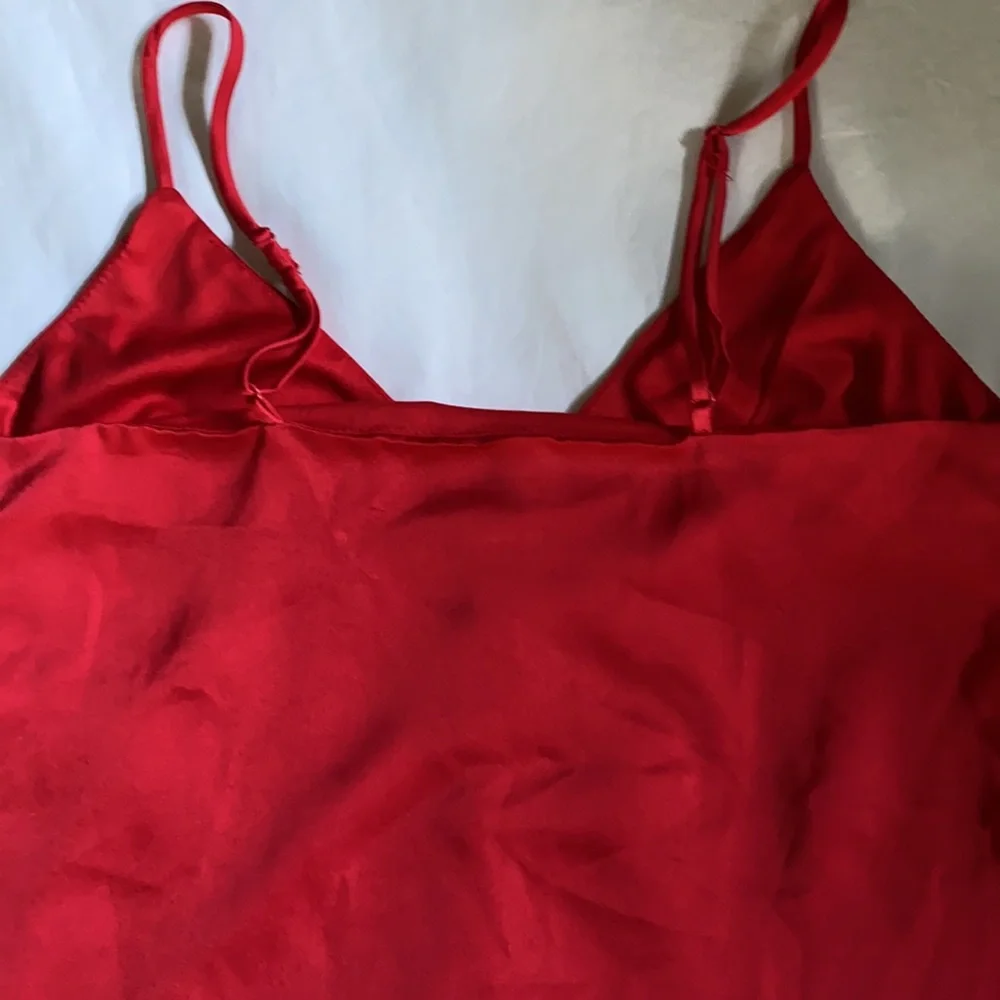 Red Superdown Top - Picture 6 of 6